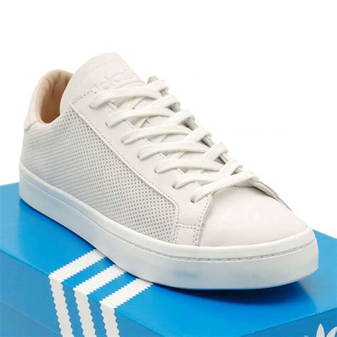 Adidas originals court vantage sneakers